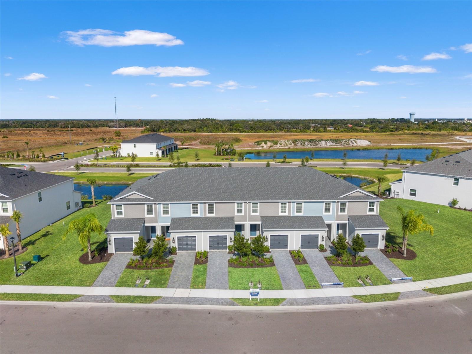 Image 34 of 34 For 2262 Washington Palm Court