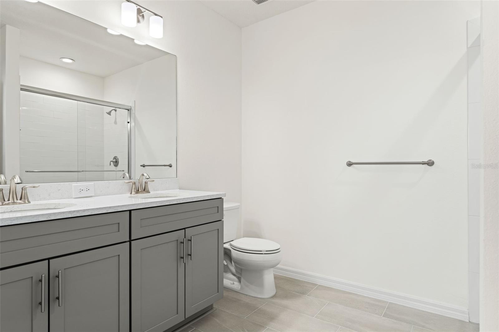 Image 51 of 51 For 2272 Washington Palm Court