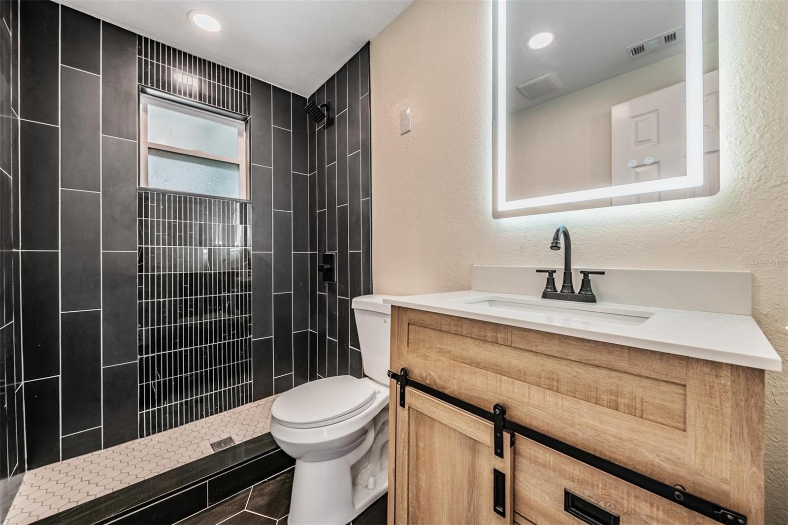 Image 4 of 20 For 2220 Ohio Avenue