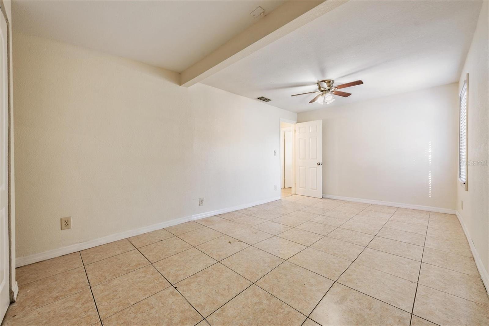 Image 9 of 20 For 2220 Ohio Avenue