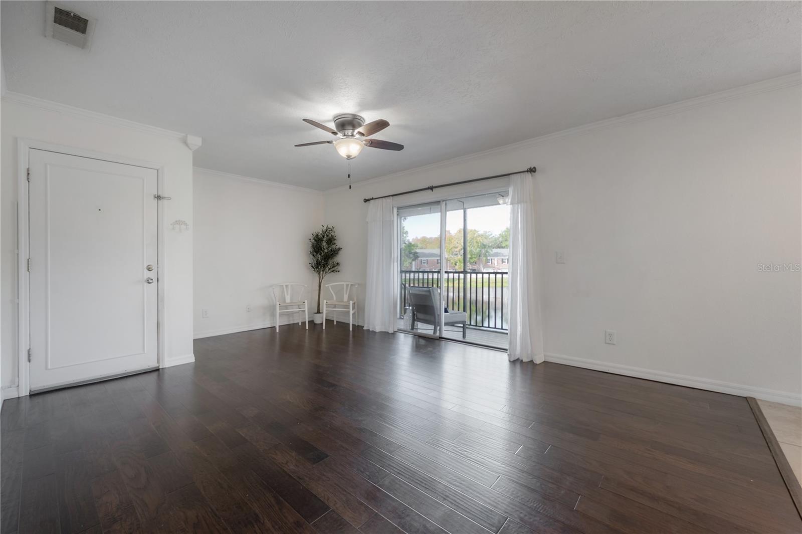 Image 19 of 55 For 13720 Orange Sunset Drive 201