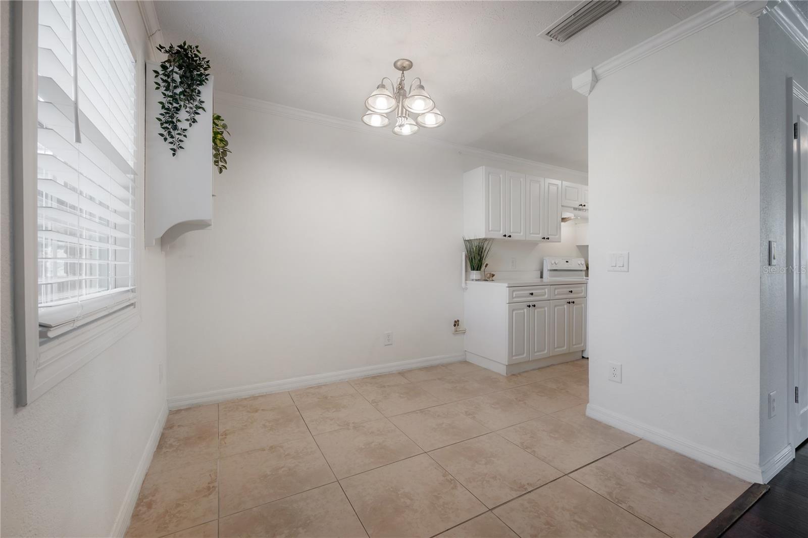 Image 23 of 55 For 13720 Orange Sunset Drive 201