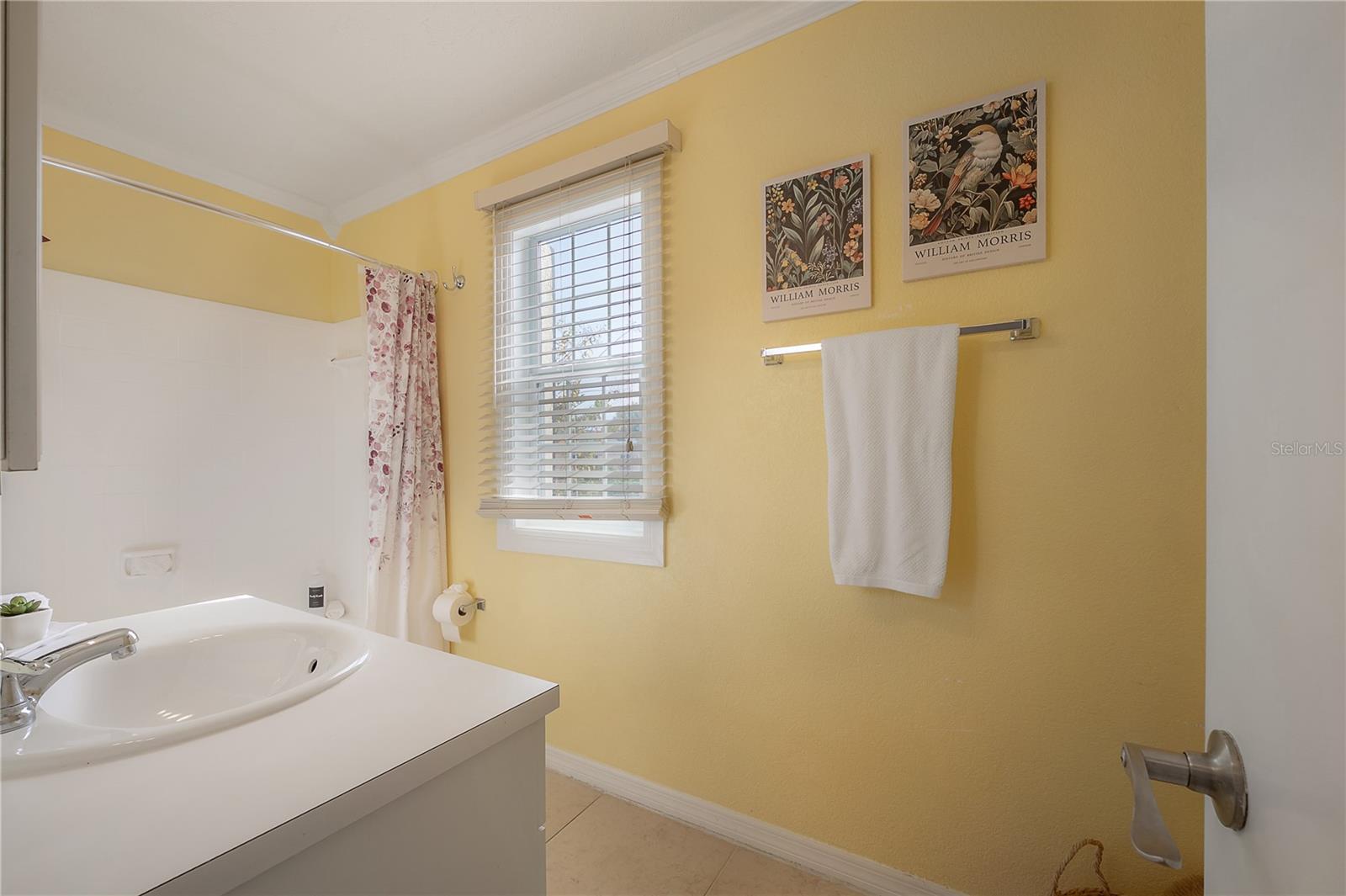 Image 32 of 55 For 13720 Orange Sunset Drive 201