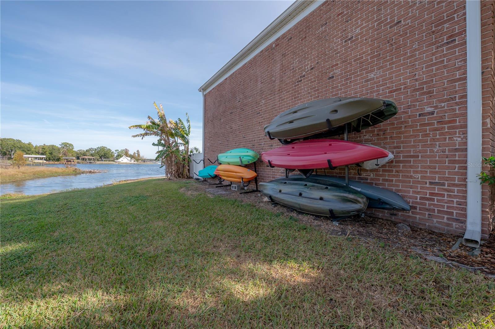 Image 37 of 55 For 13720 Orange Sunset Drive 201