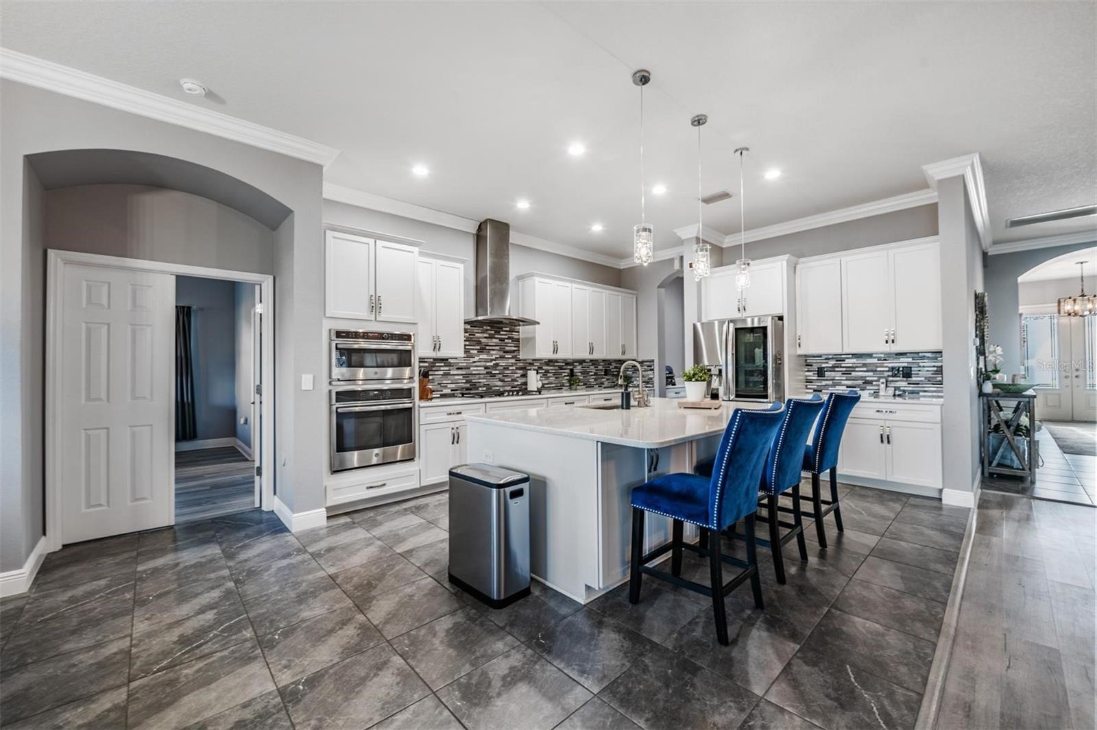 Image 23 of 51 For 19529 Hayden Lake Court