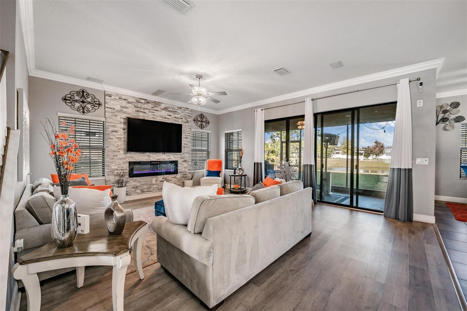 Image 9 of 51 For 19529 Hayden Lake Court