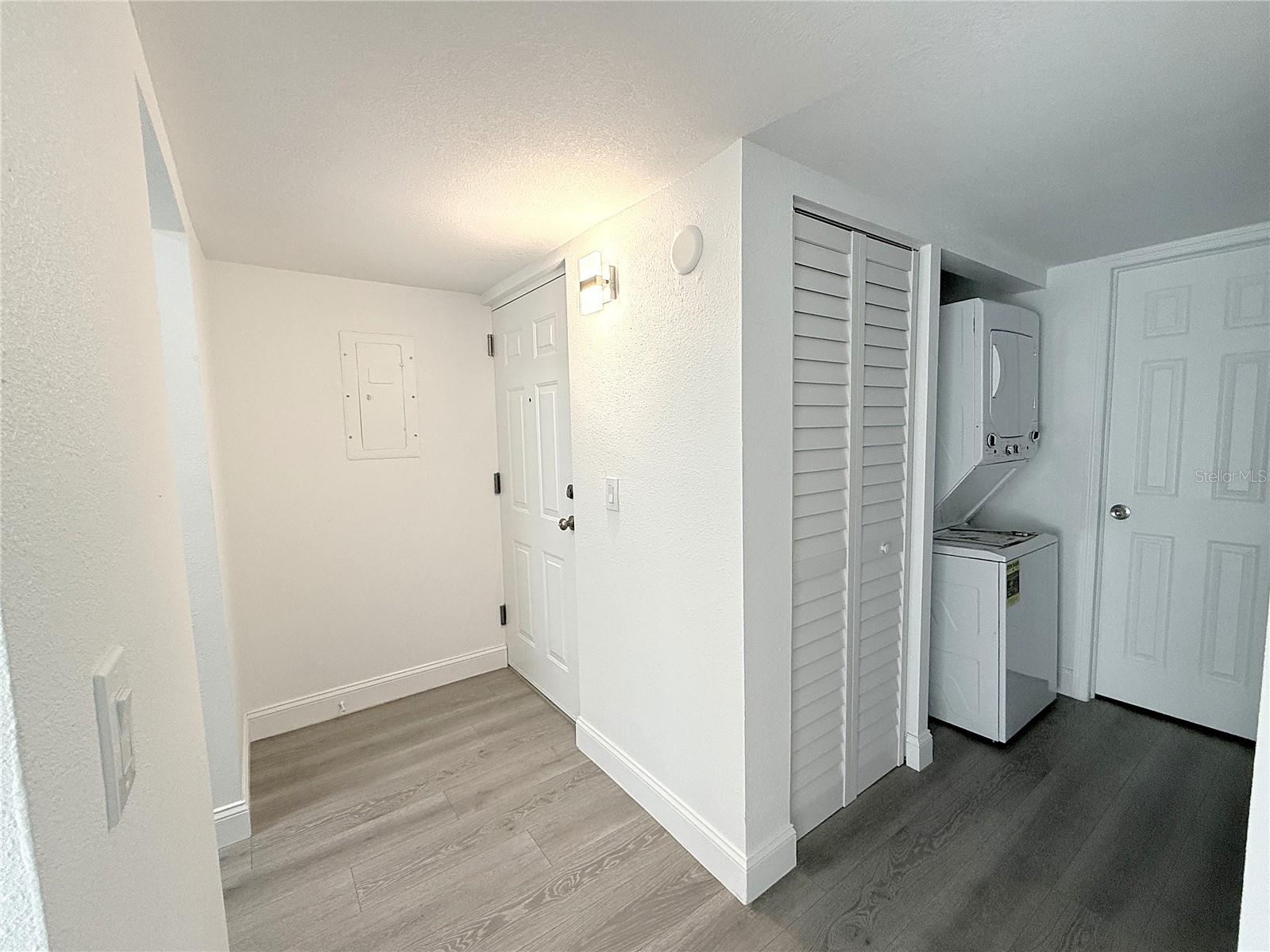 Image 10 of 18 For 776 116th Avenue 1111