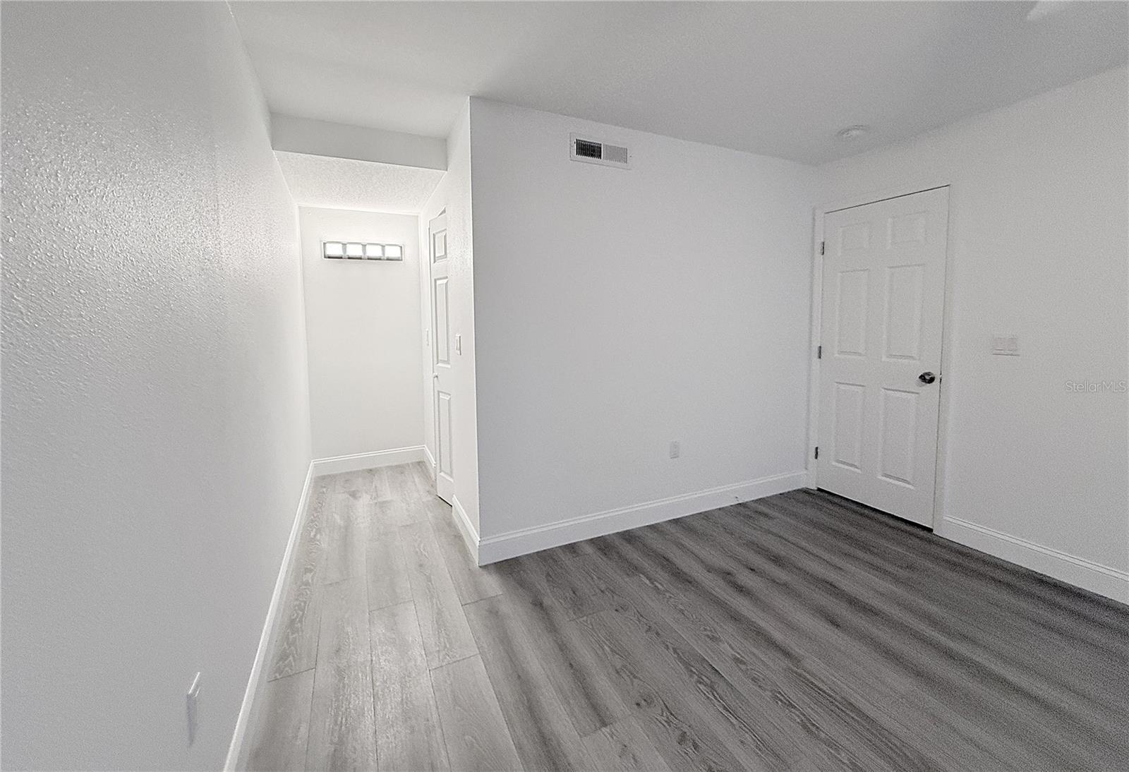 Image 13 of 18 For 776 116th Avenue 1111