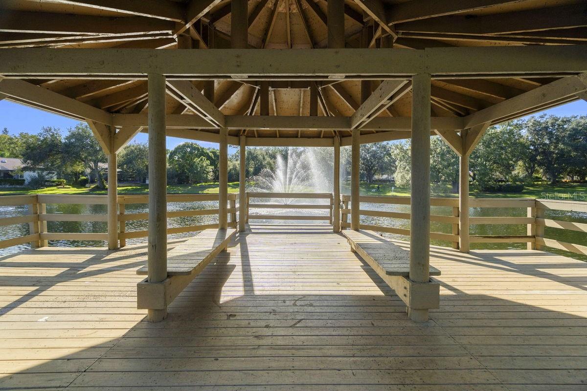 Listing photo id 50 for 2639 Landing Way