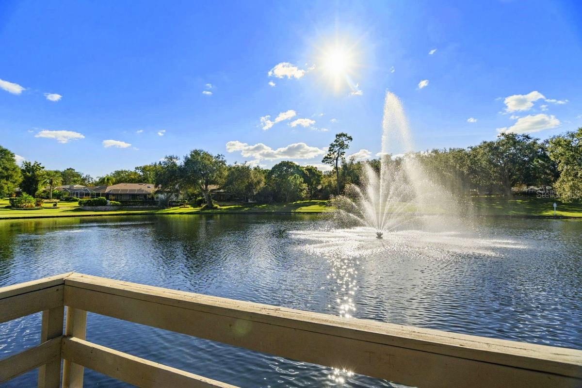 Listing photo id 51 for 2639 Landing Way