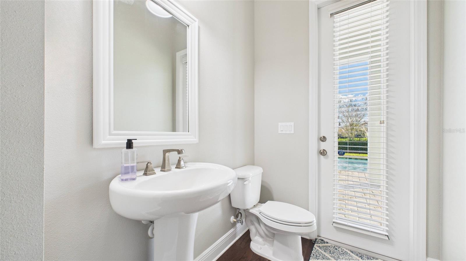 Image 22 of 59 For 2776 Long Bow Way