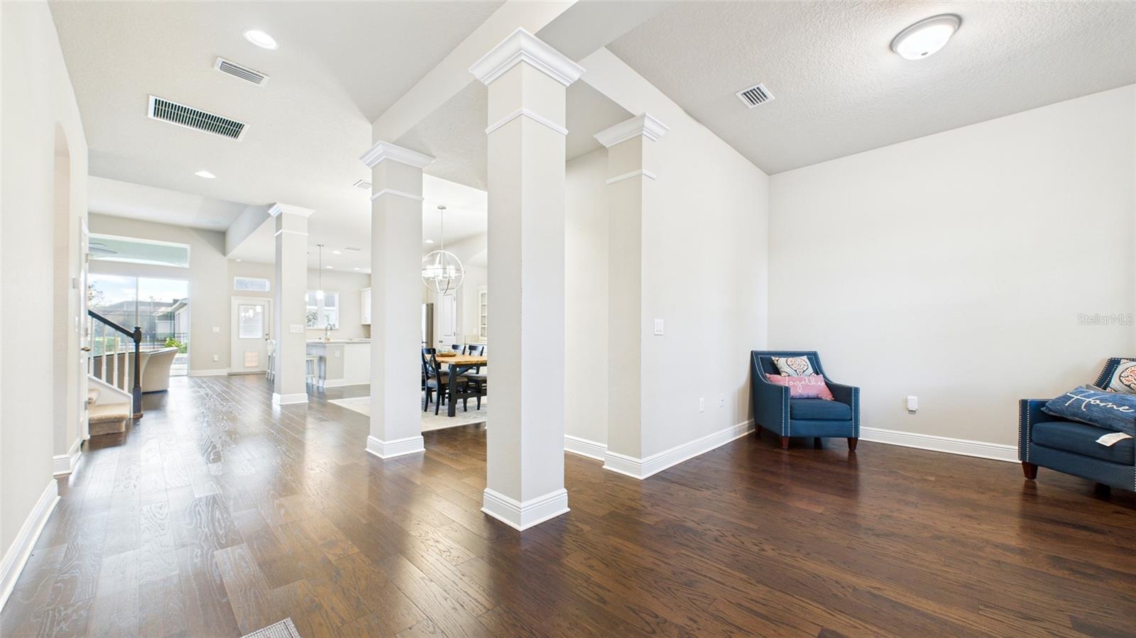 Image 8 of 59 For 2776 Long Bow Way