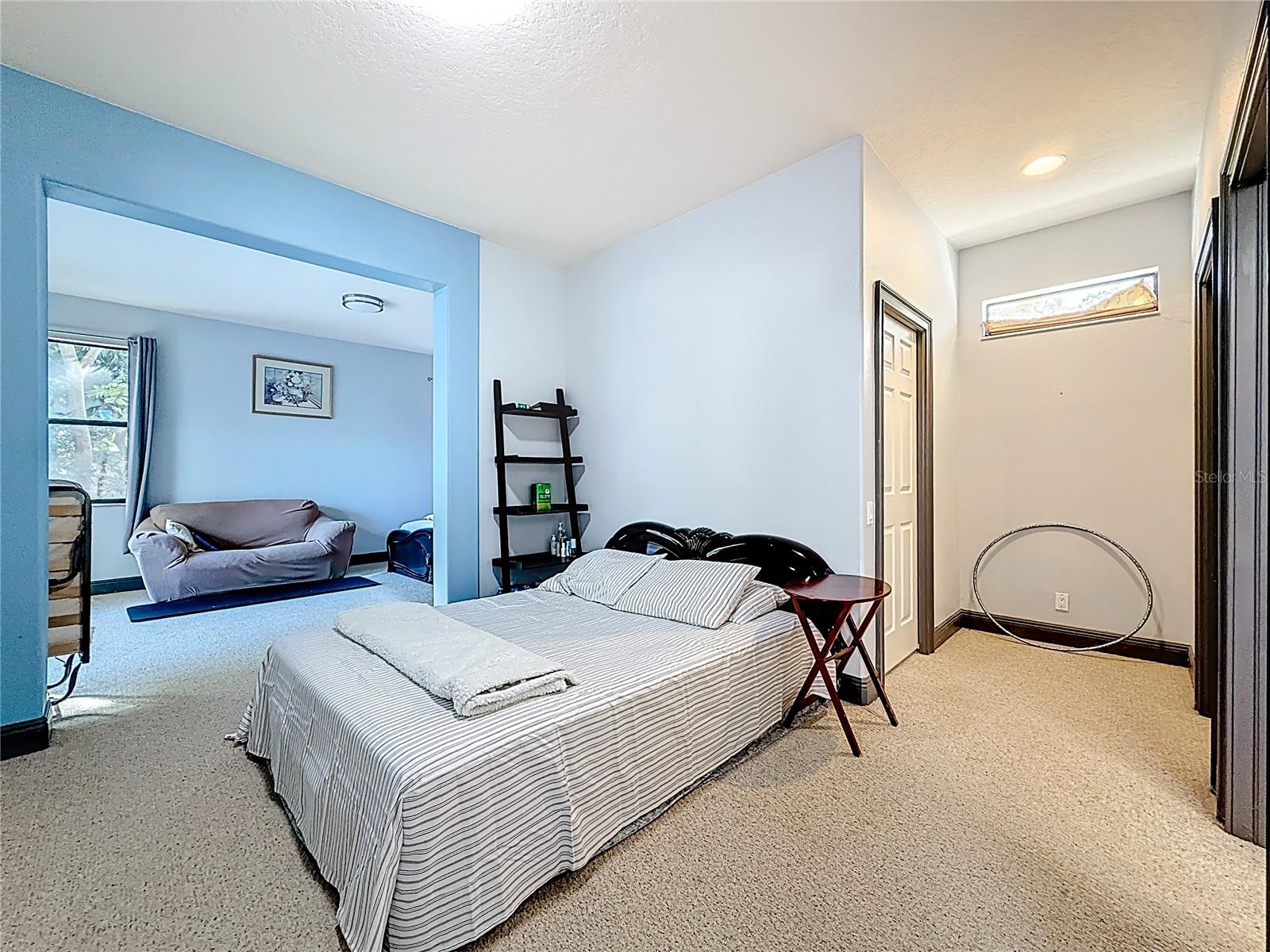 Image 17 of 59 For 2679 Lakebreeze Lane S