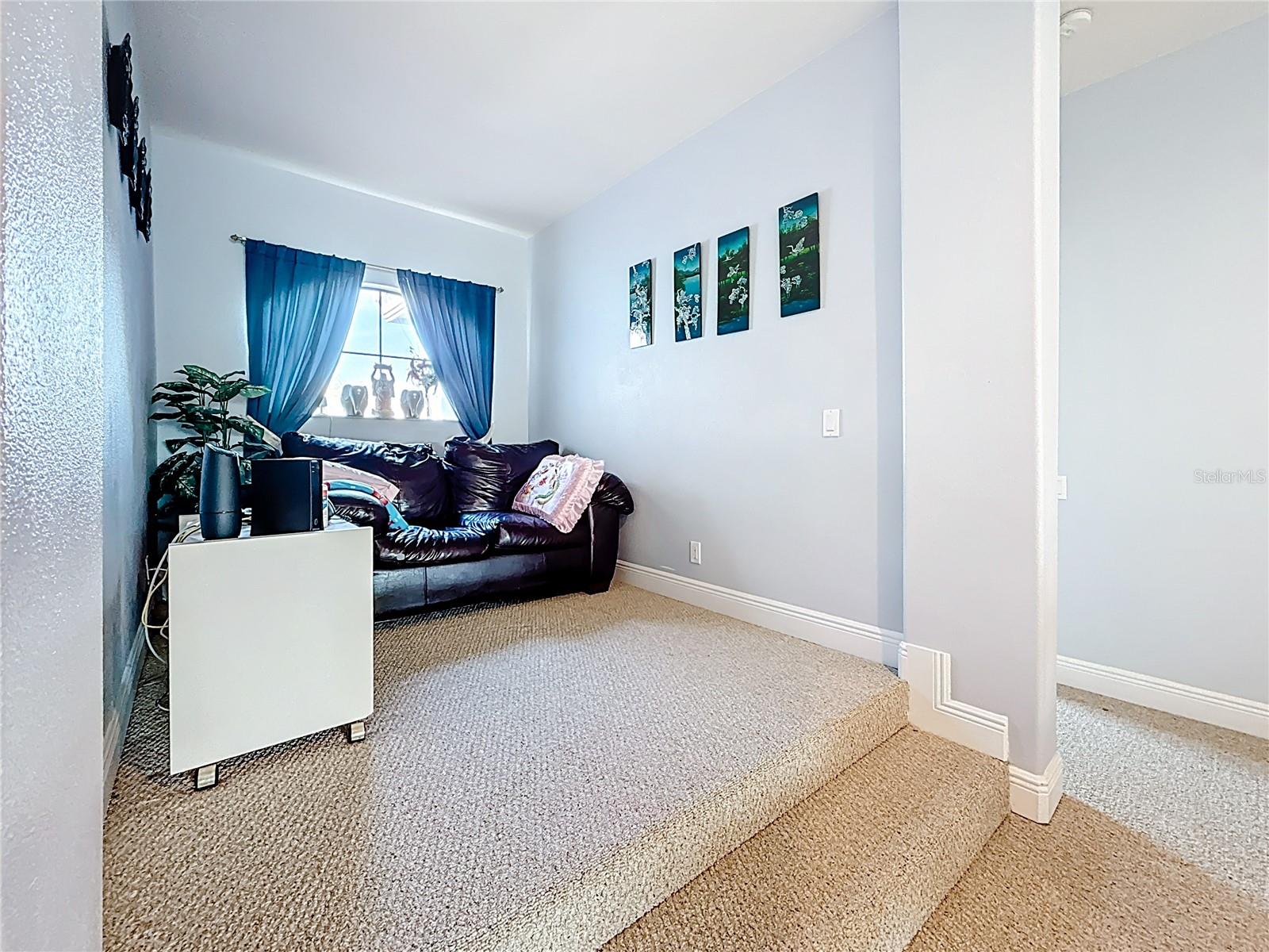 Image 36 of 59 For 2679 Lakebreeze Lane S