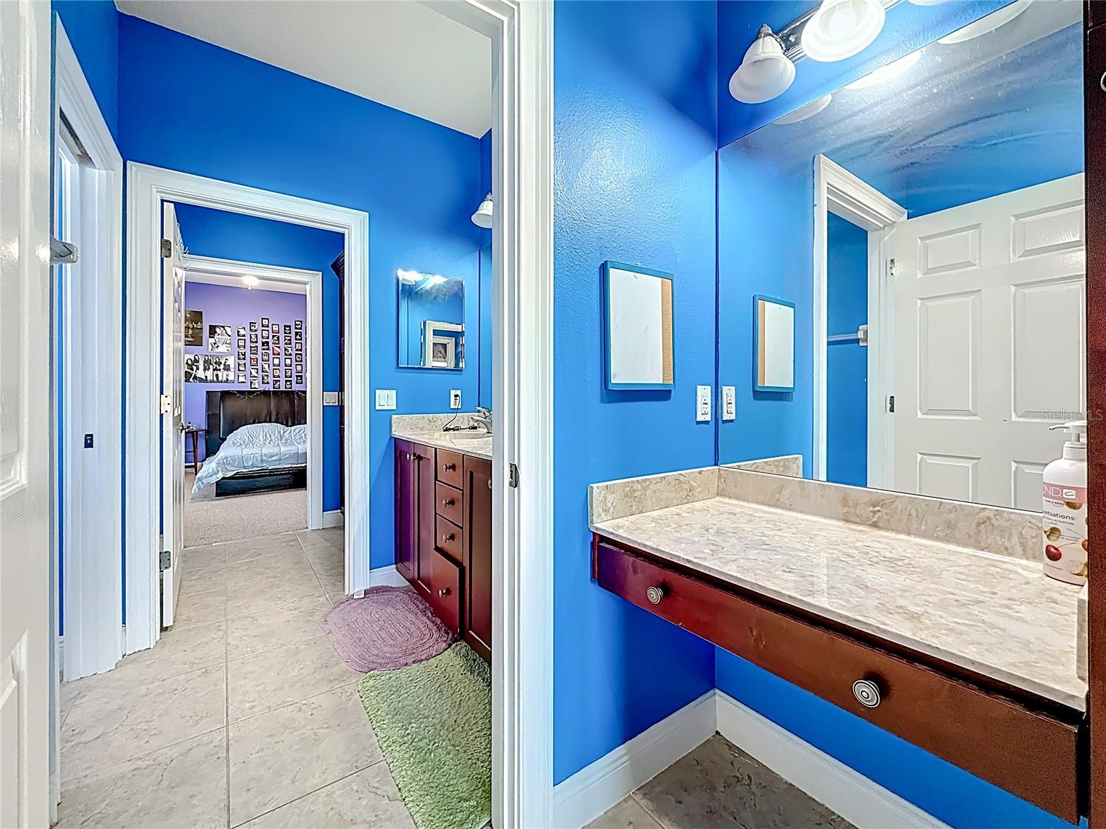 Image 39 of 59 For 2679 Lakebreeze Lane S