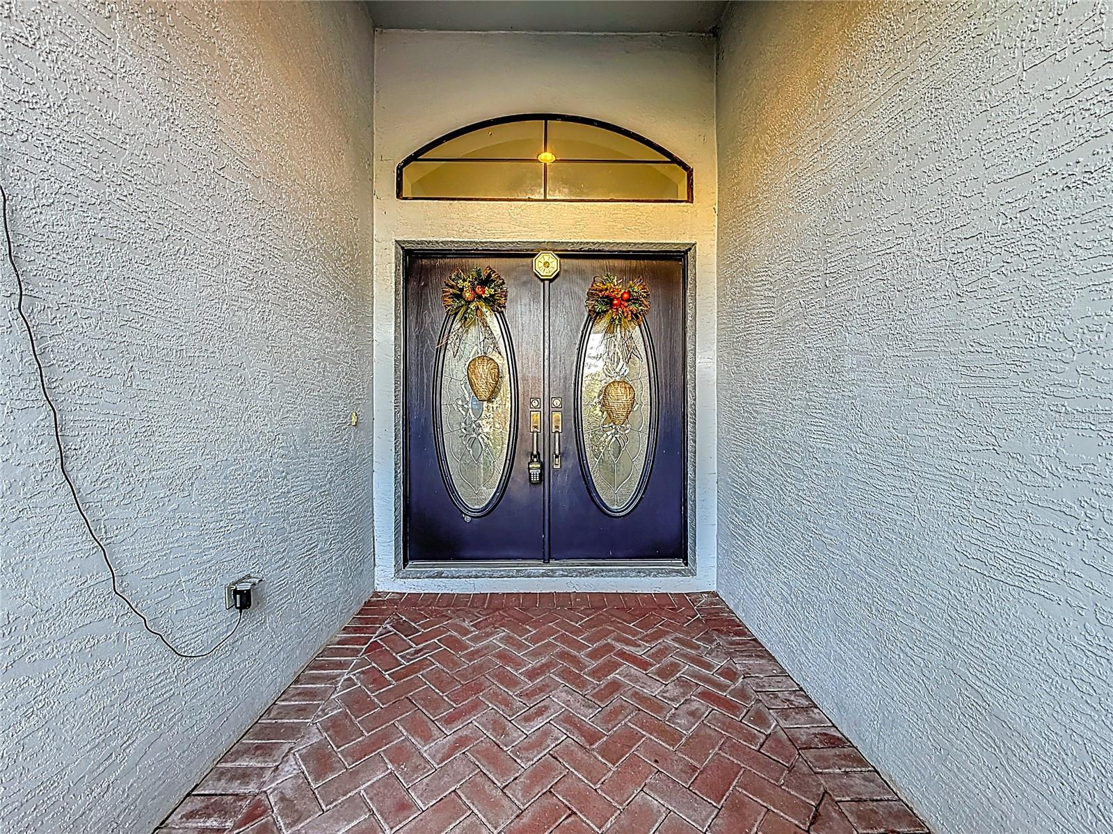 Image 4 of 59 For 2679 Lakebreeze Lane S