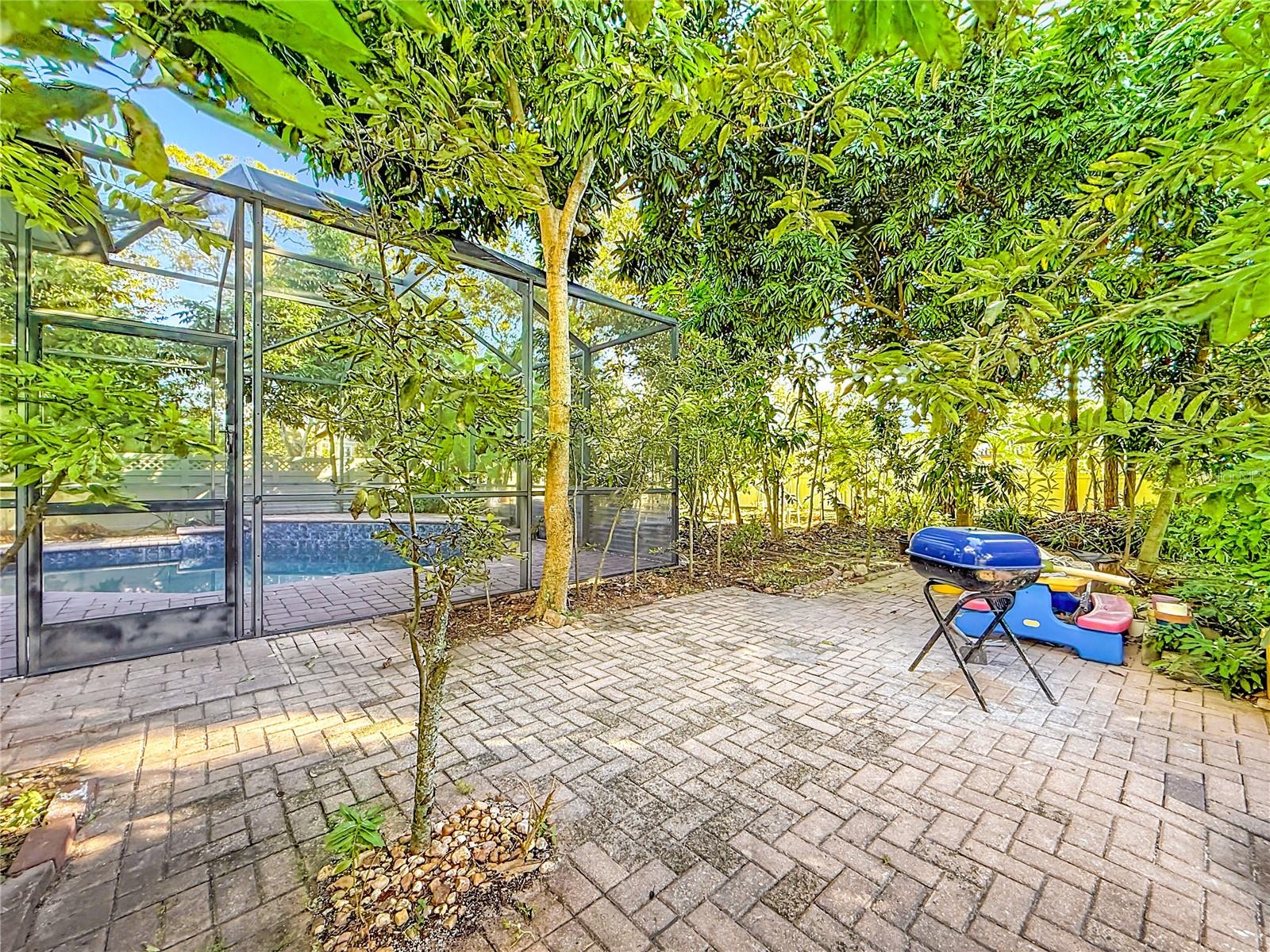 Image 57 of 59 For 2679 Lakebreeze Lane S