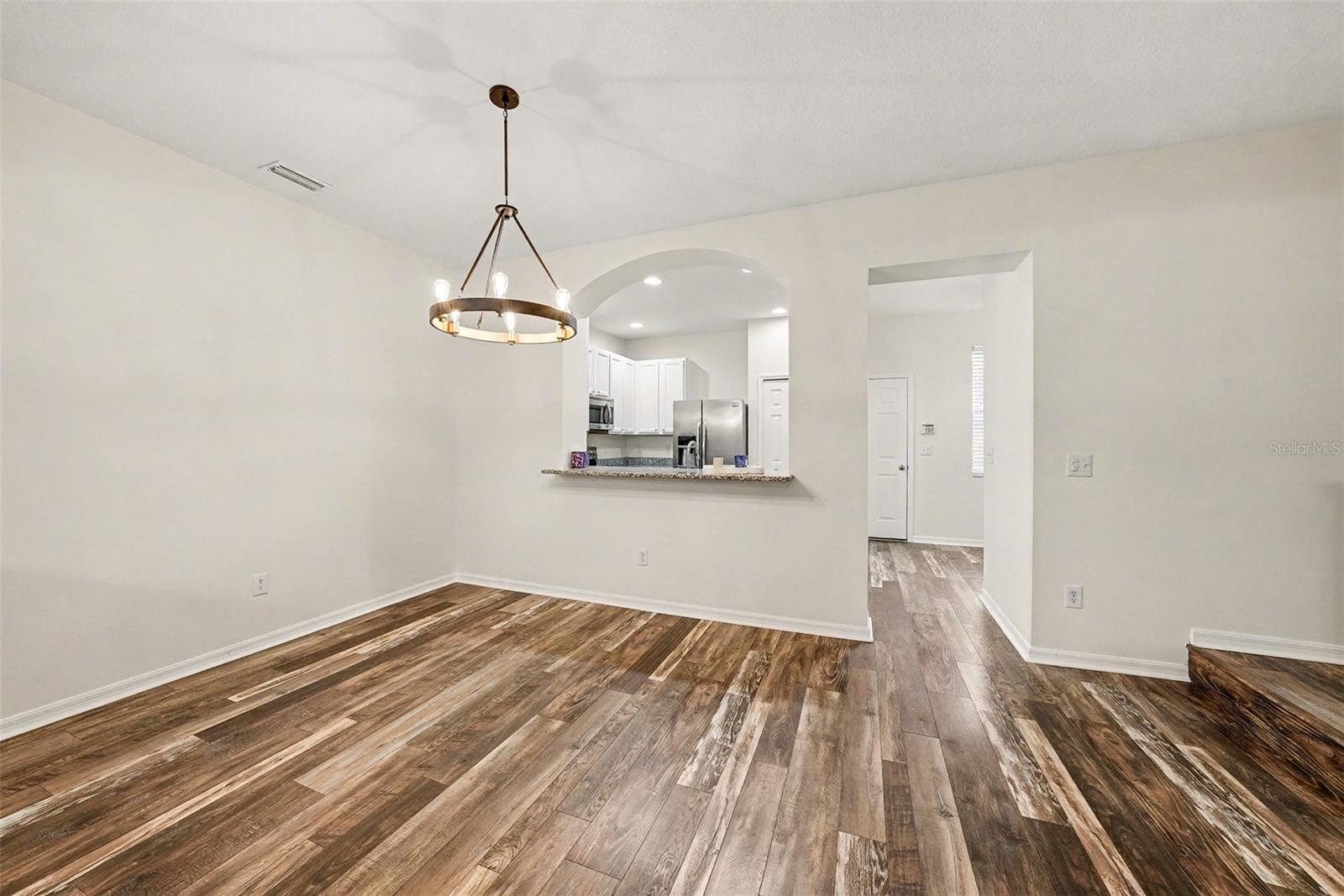 Image 10 of 32 For 9420 Georgian Park Lane 106