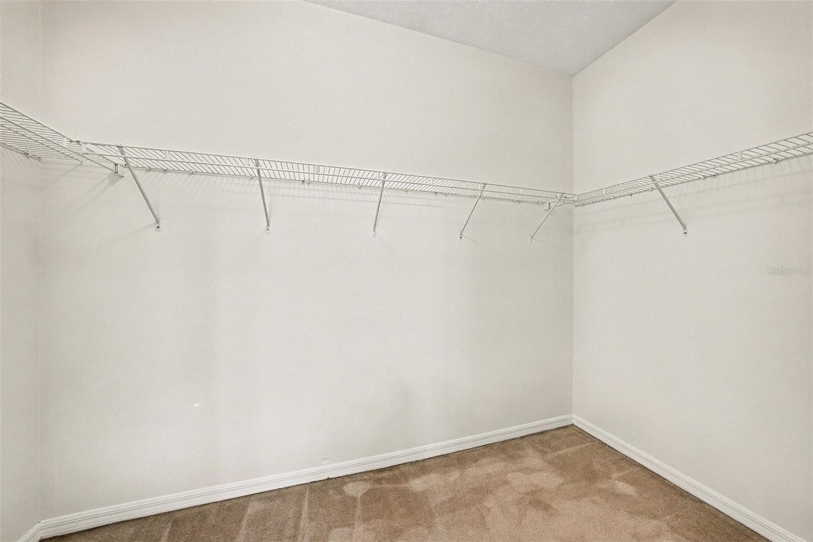 Image 25 of 32 For 9420 Georgian Park Lane 106