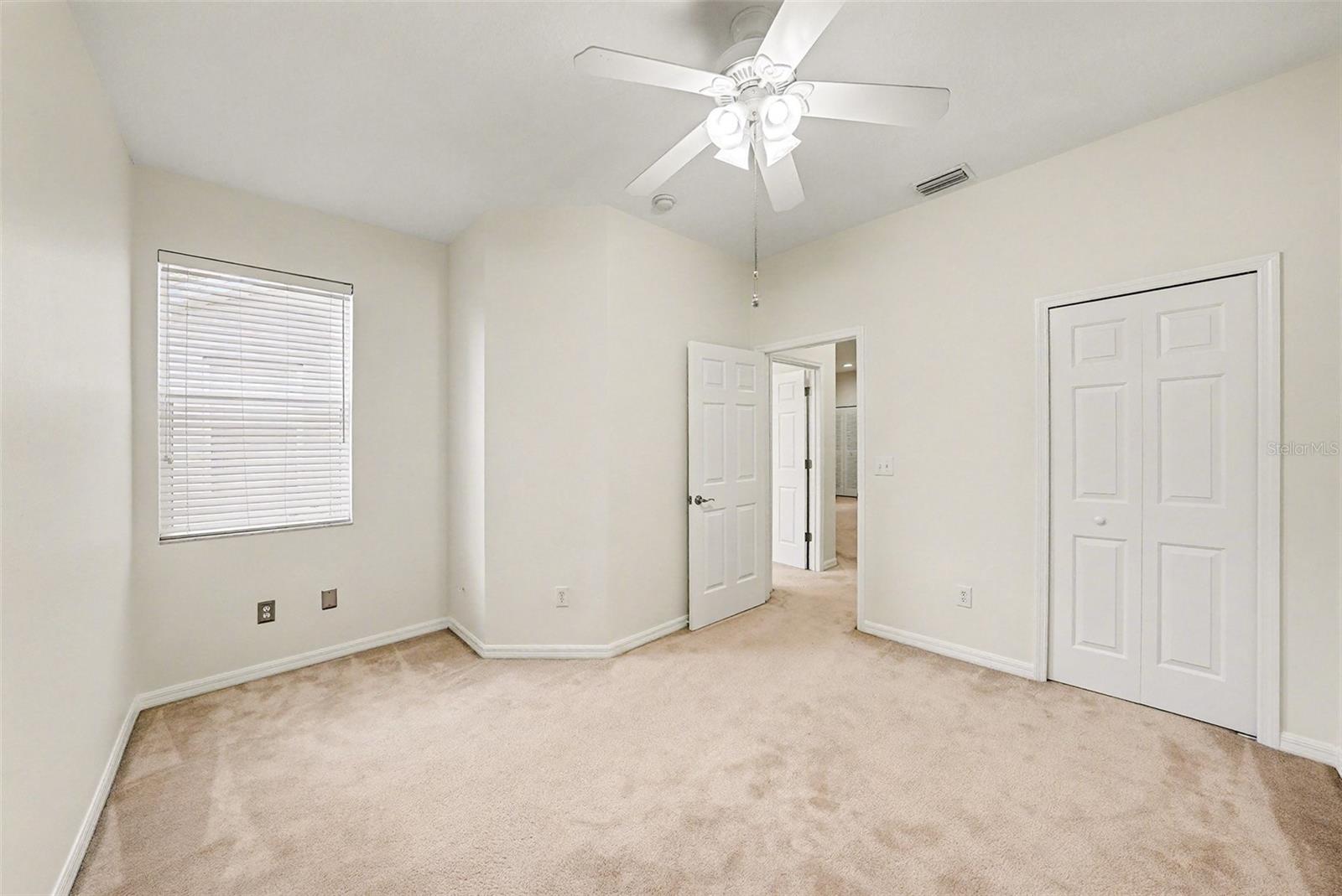 Image 28 of 32 For 9420 Georgian Park Lane 106