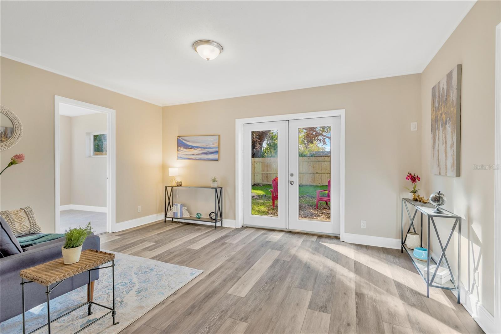 Image 10 of 24 For 14814 Iris Avenue