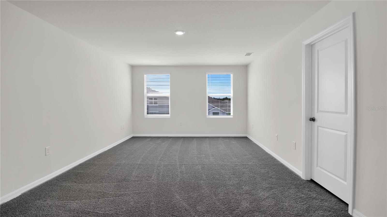 Image 27 of 40 For 16632 Windmill Forge Pass