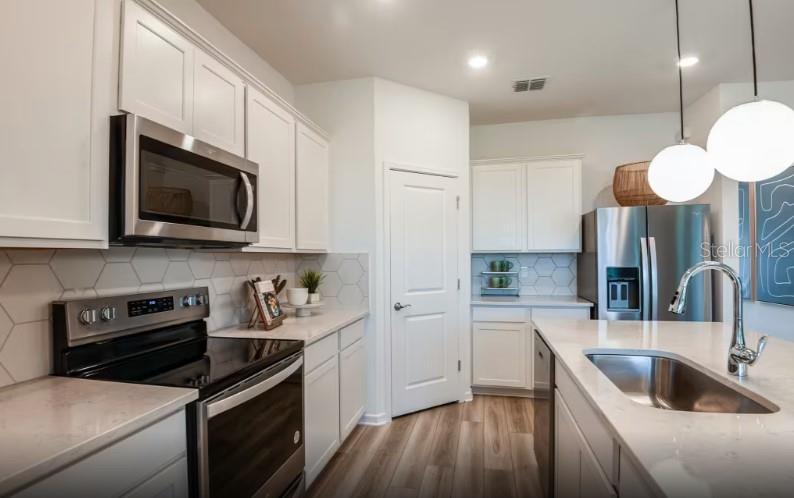 Image 4 of 16 For 16427 Lily Elaine Way