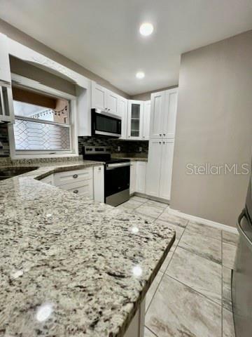 Image 8 of 26 For 1407 Lyonshire Drive