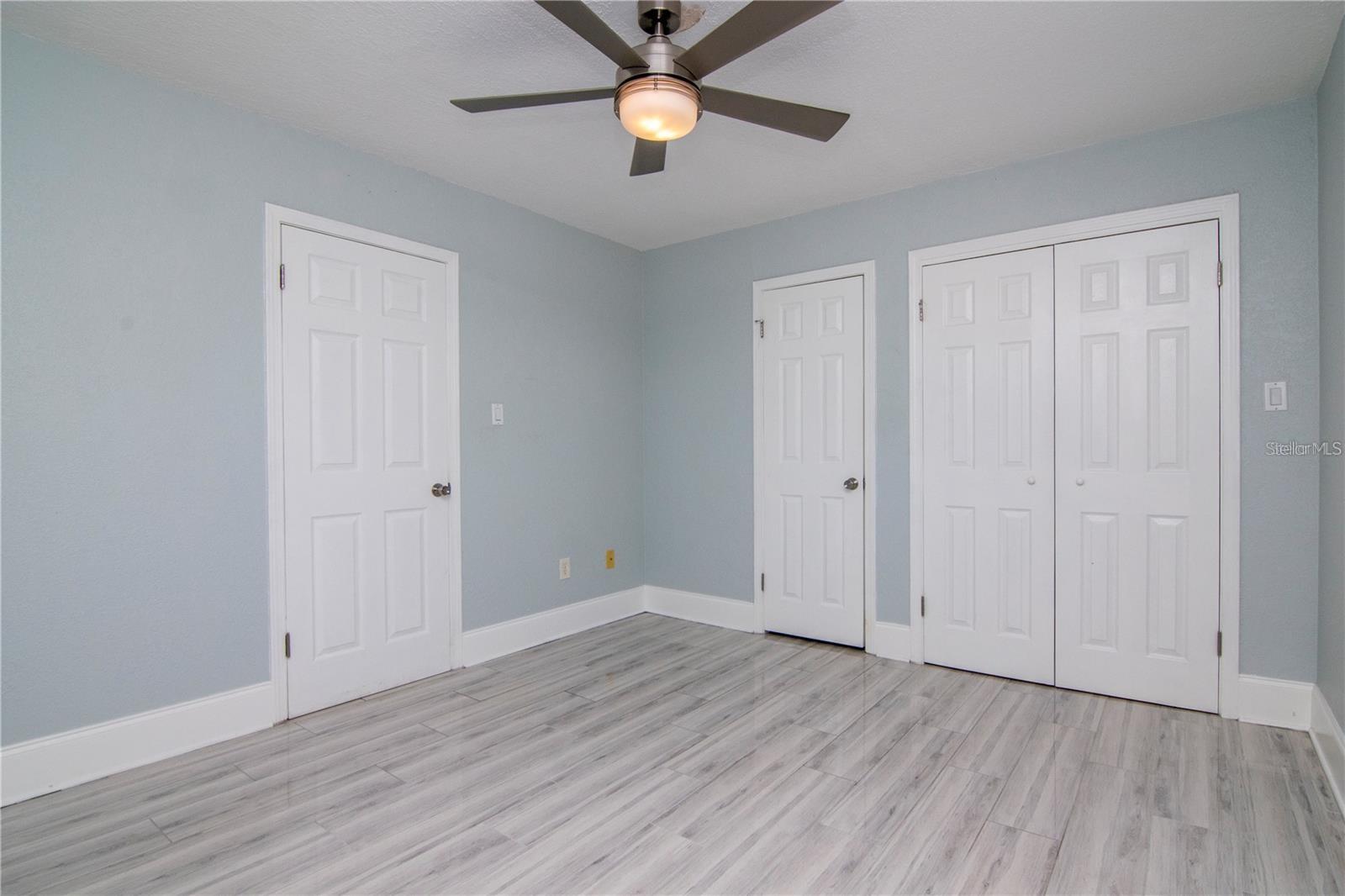 Image 9 of 11 For 208 Danube Avenue 204