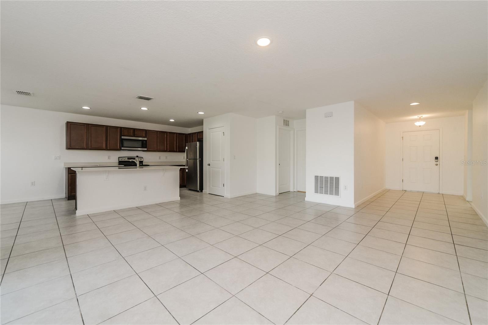 Image 6 of 15 For 1477 Lucerne Loop Road Ne