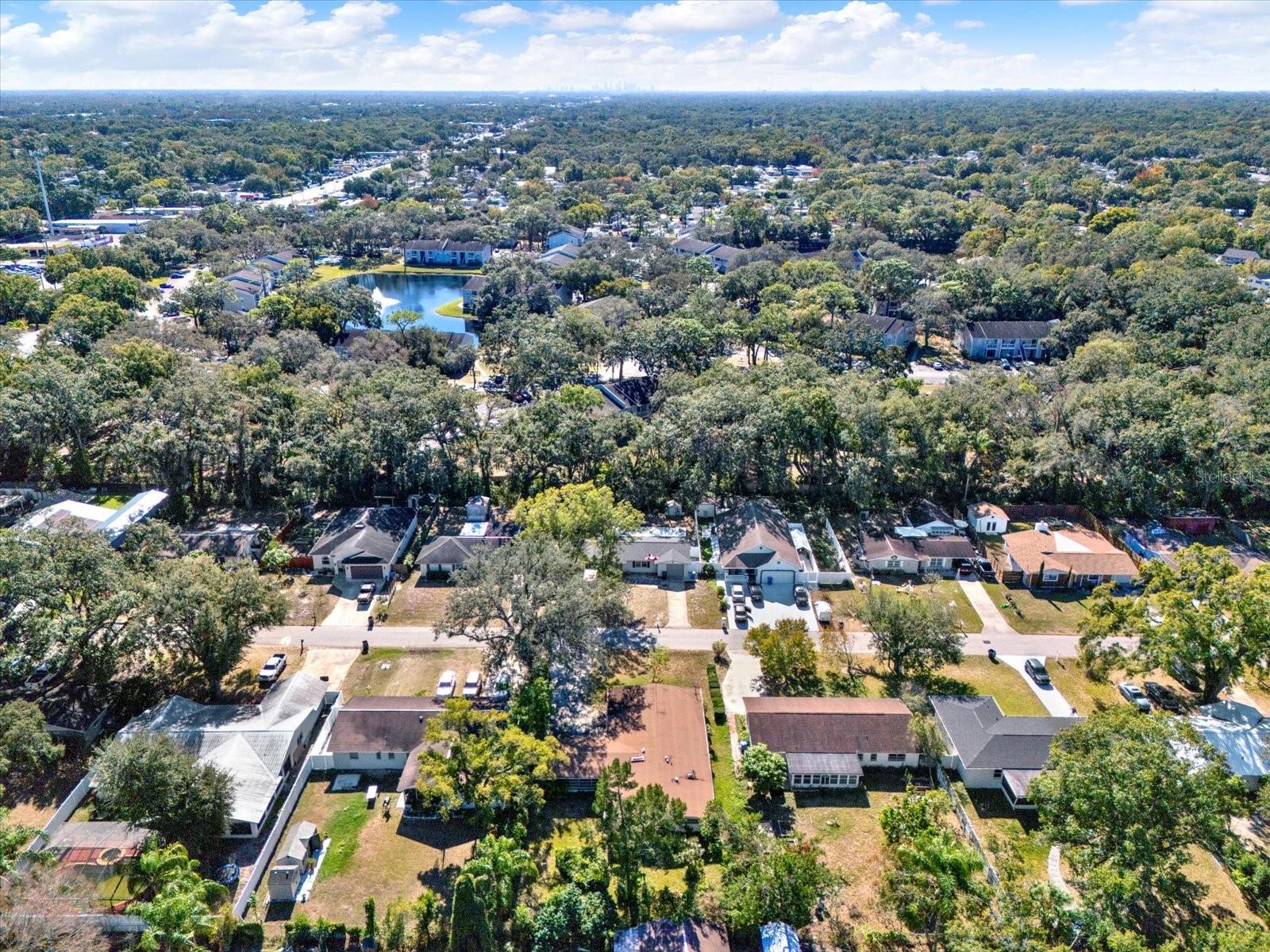 Image 32 of 33 For 121 Siobhan Avenue