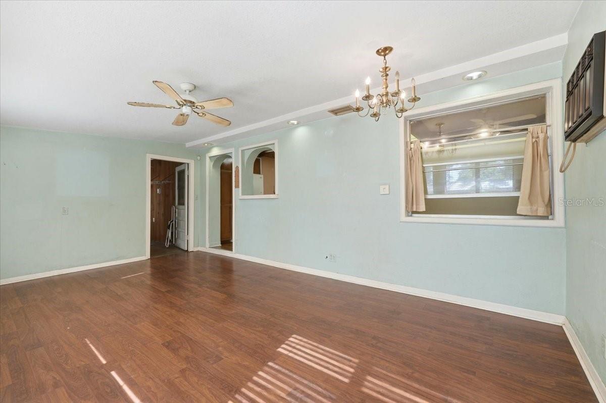 Image 20 of 46 For 2218 Avenue B Sw