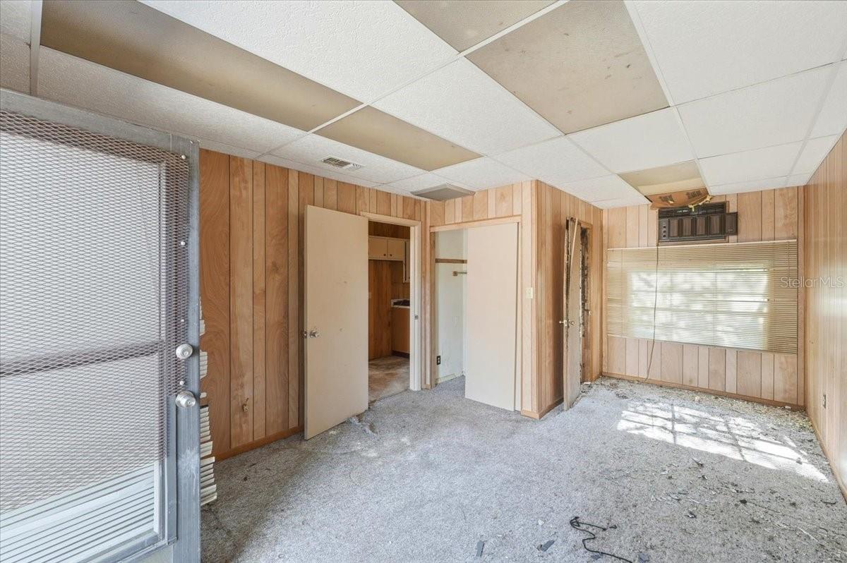 Image 31 of 46 For 2218 Avenue B Sw