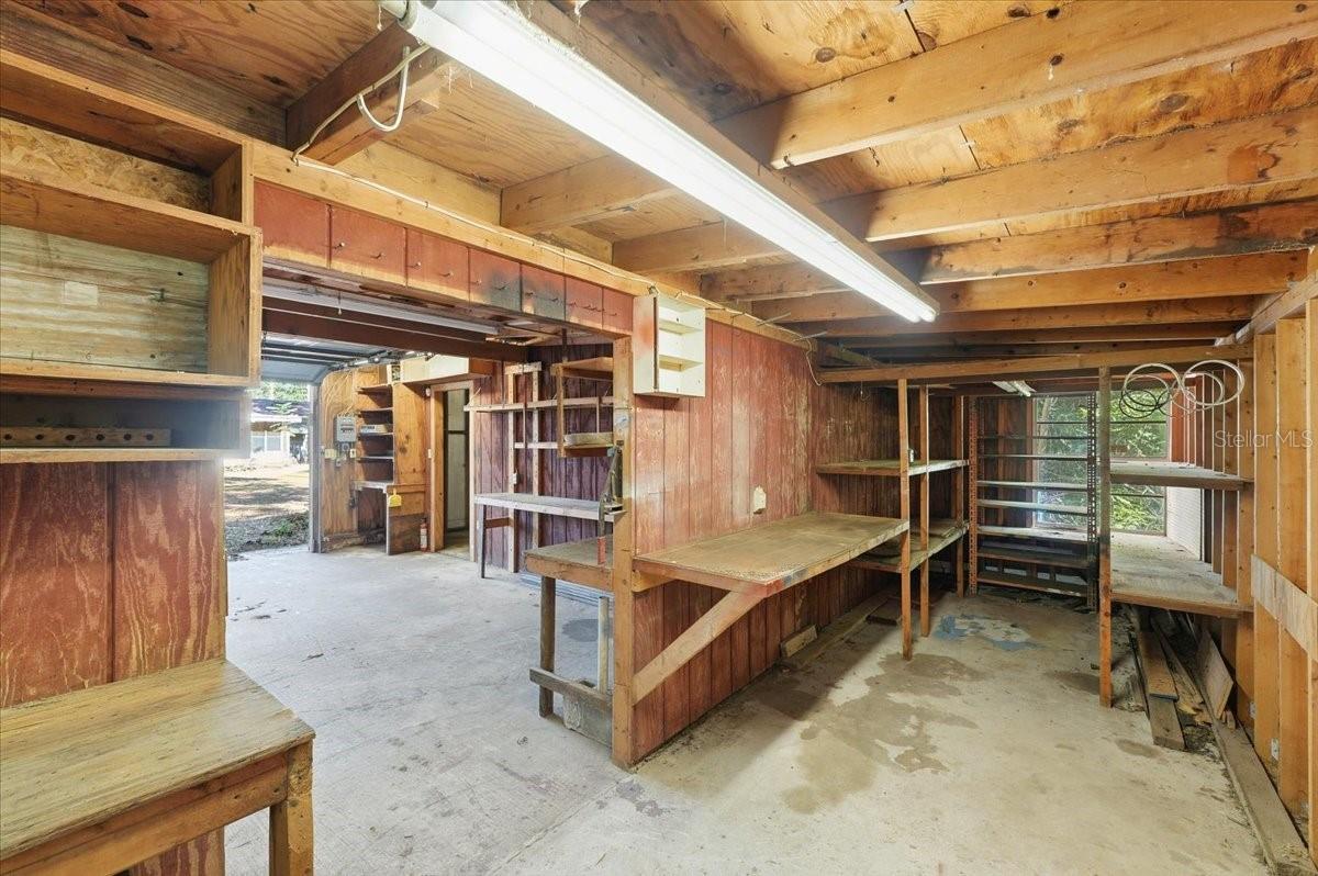 Image 35 of 46 For 2218 Avenue B Sw