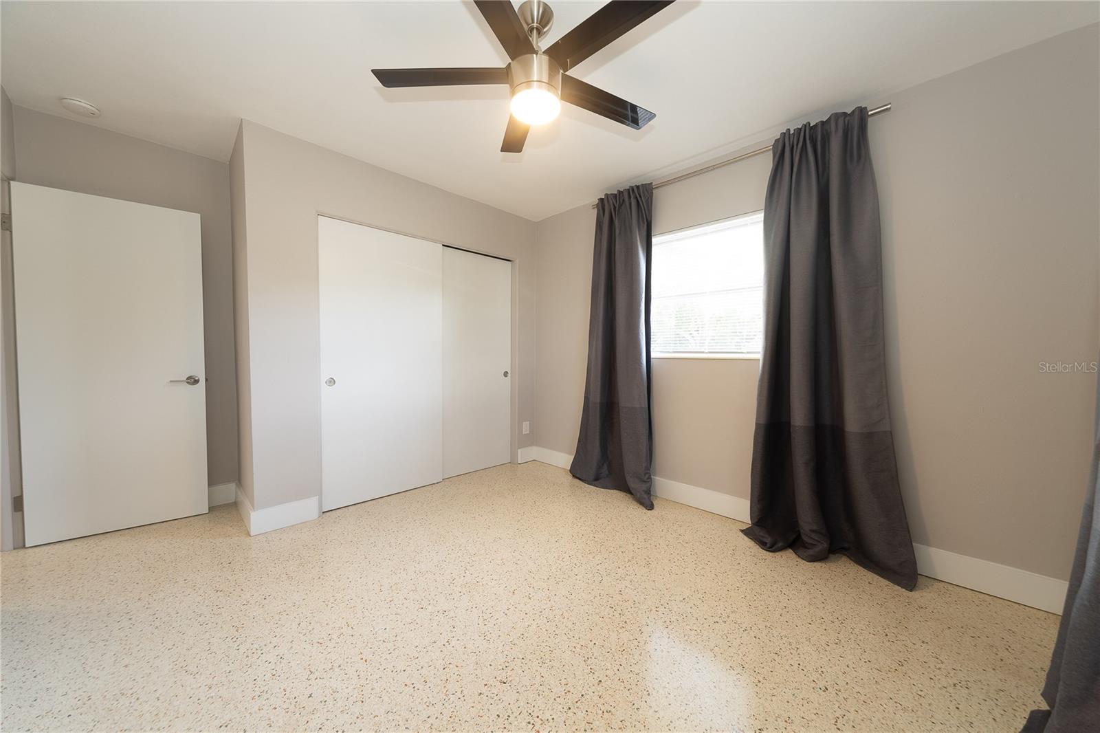 Image 11 of 24 For 2000 1st Street Se