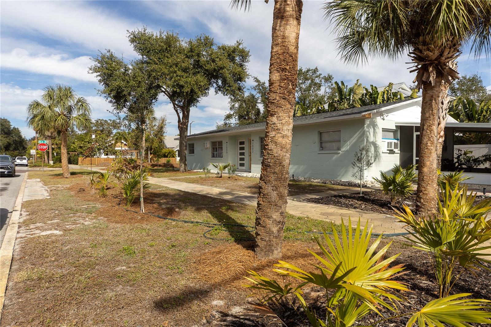 Image 21 of 24 For 2000 1st Street Se