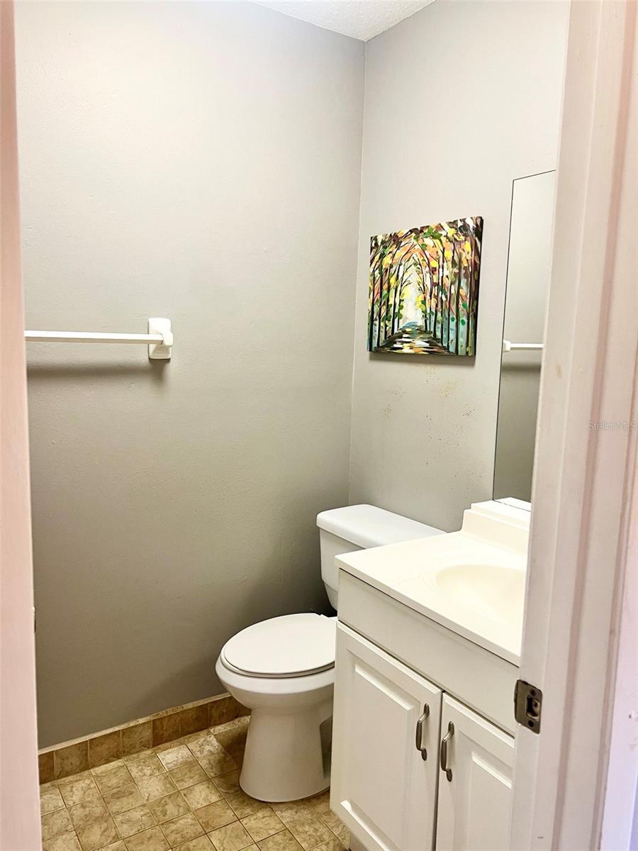 Image 17 of 23 For 11709 Raintree Village Boulevard C