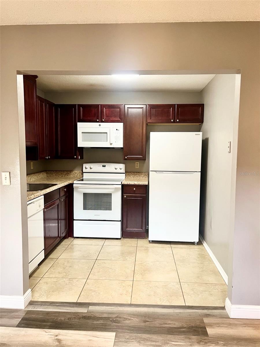 Image 7 of 23 For 11709 Raintree Village Boulevard C