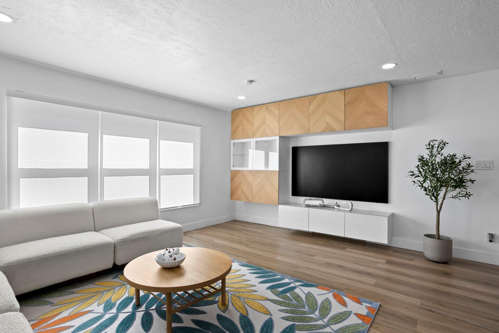 Image 12 of 47 For 208 Ward Street