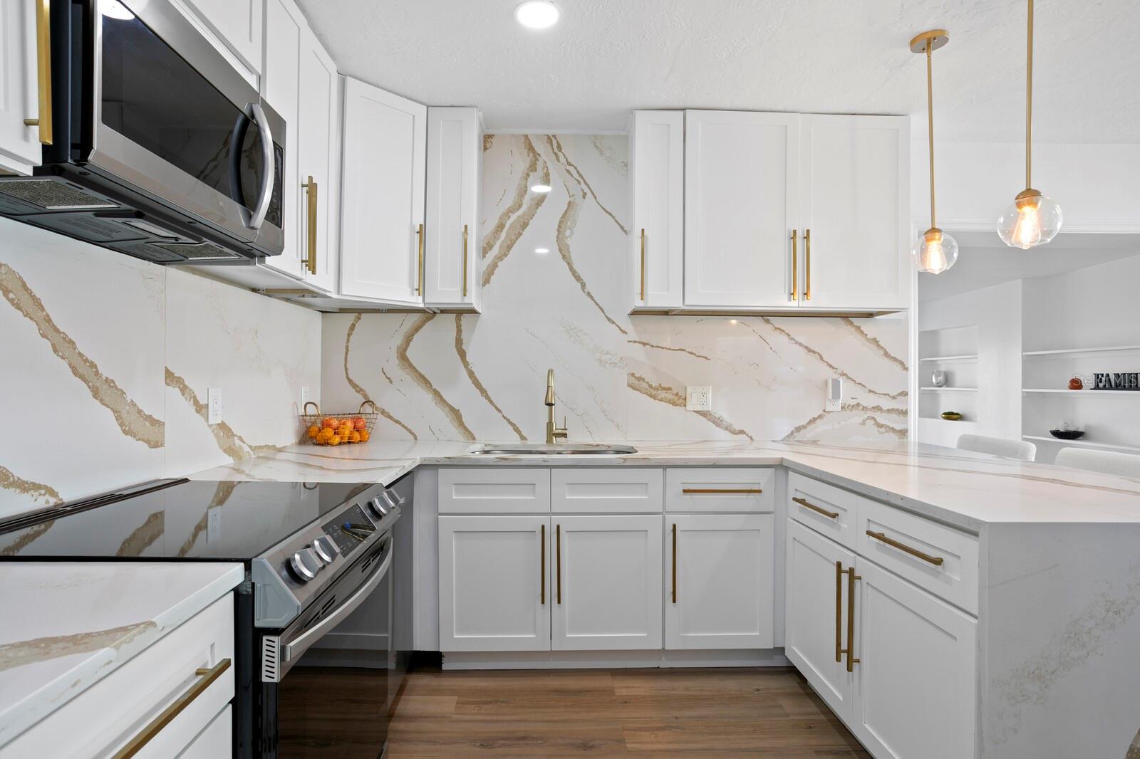 Image 22 of 47 For 208 Ward Street