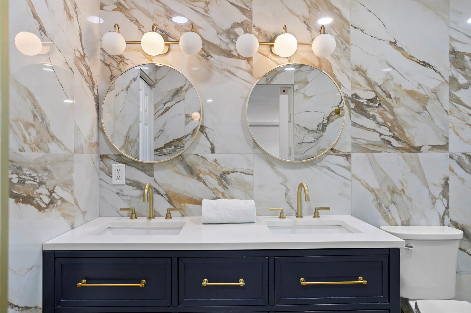 Image 26 of 47 For 208 Ward Street