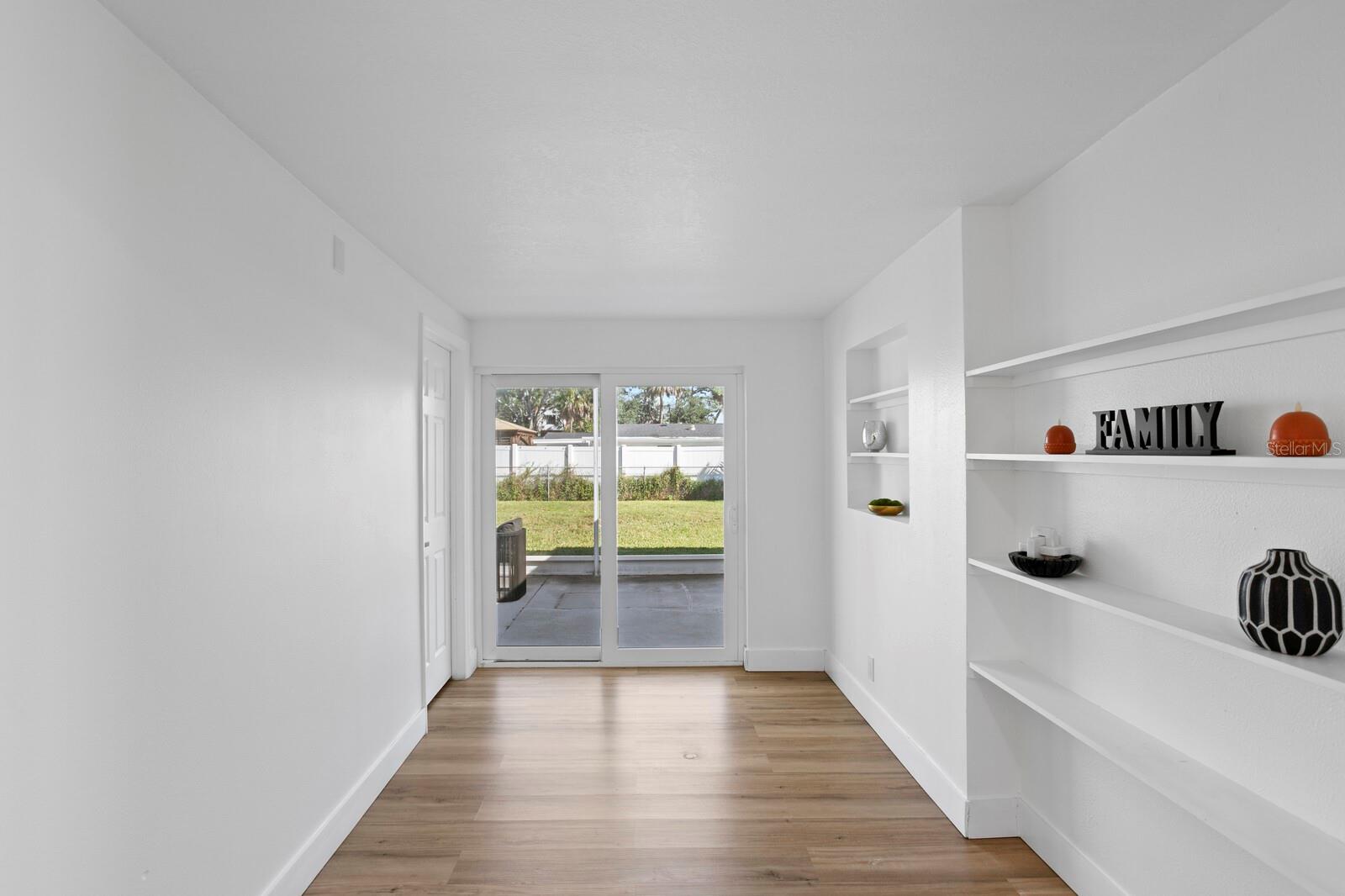 Image 35 of 47 For 208 Ward Street