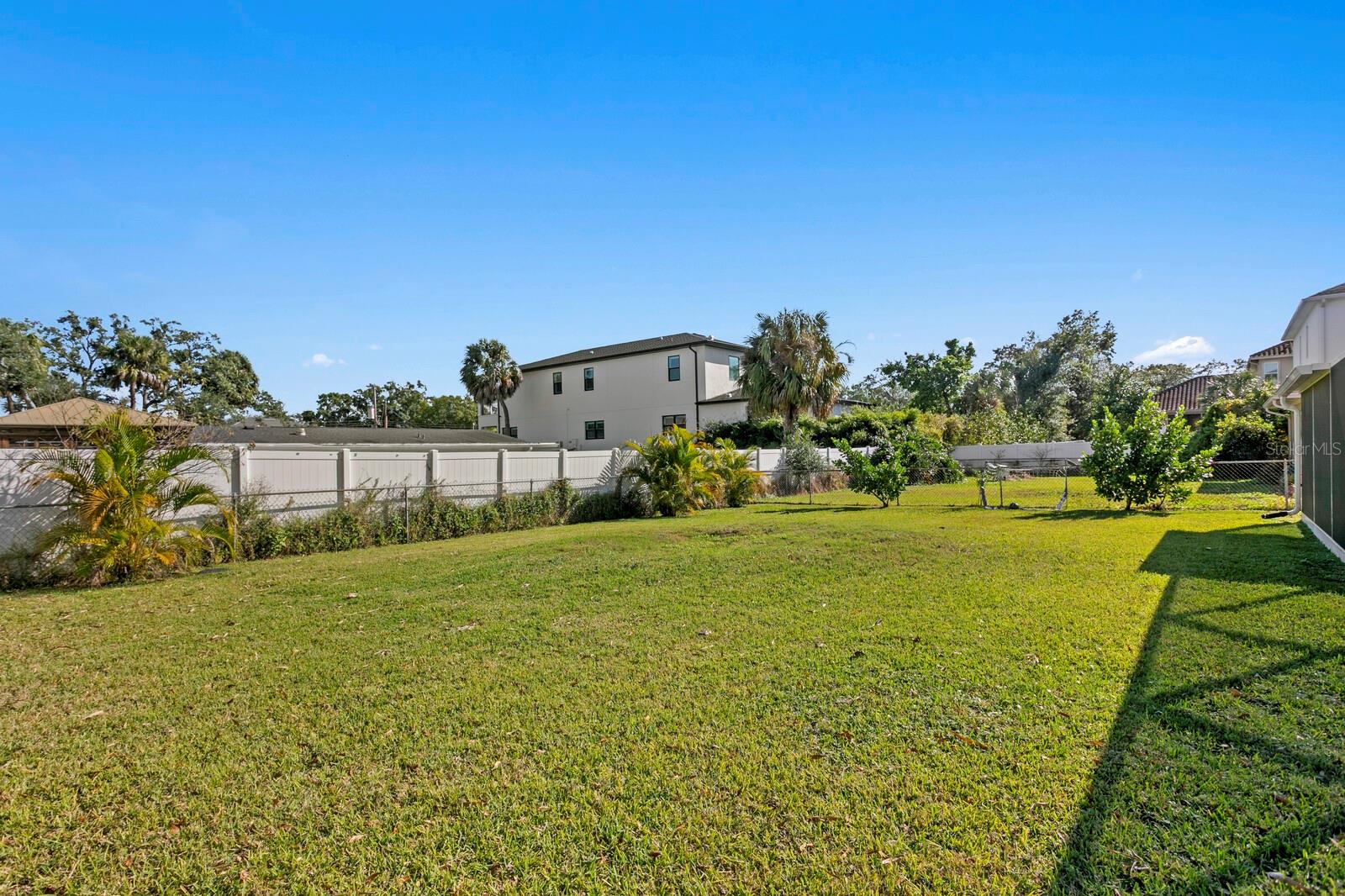 Image 47 of 47 For 208 Ward Street