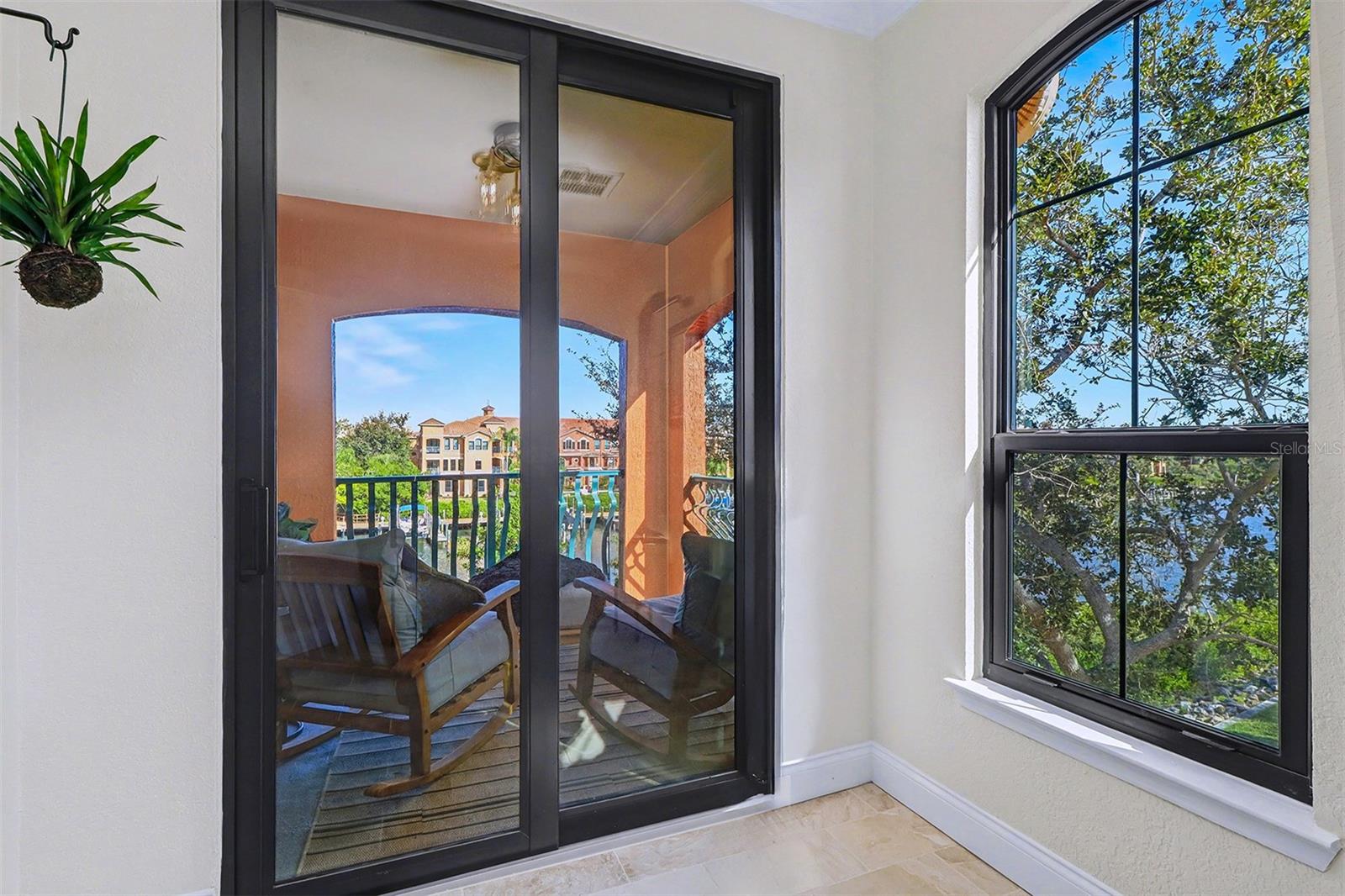 Image 16 of 56 For 2730 Via Tivoli  334b