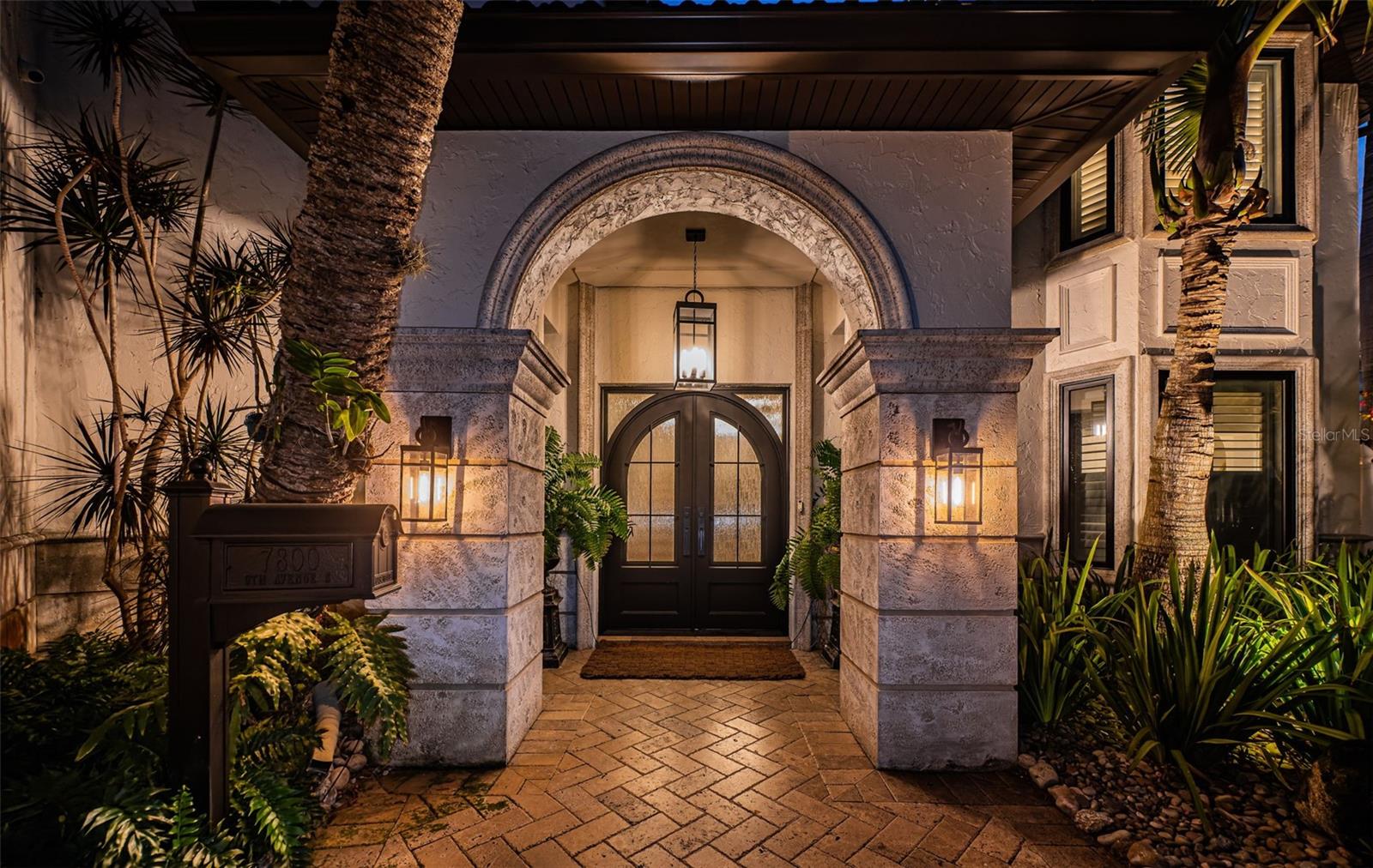 Image 5 of 96 For 7800 9th Avenue S