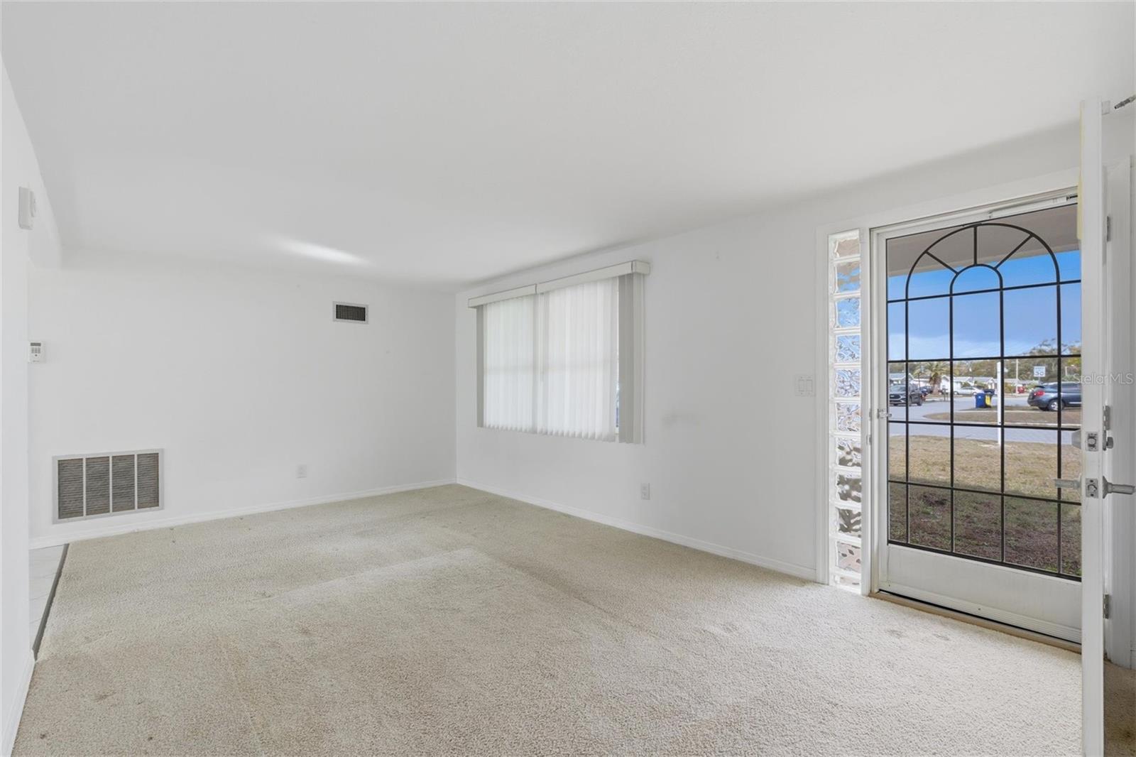 Image 13 of 58 For 4834 Darlington Road