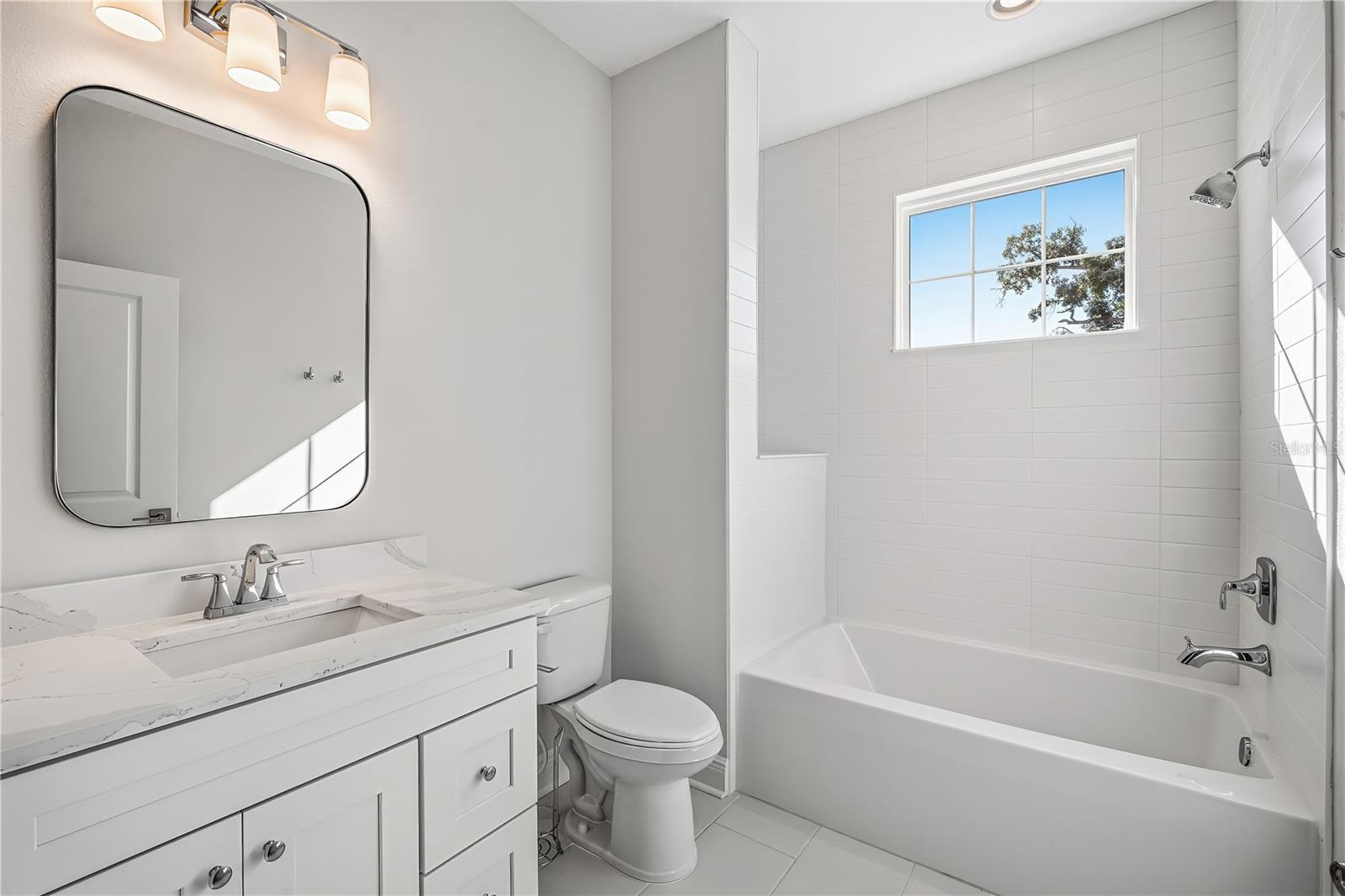 Image 15 of 22 For 2409 Fig Street 2