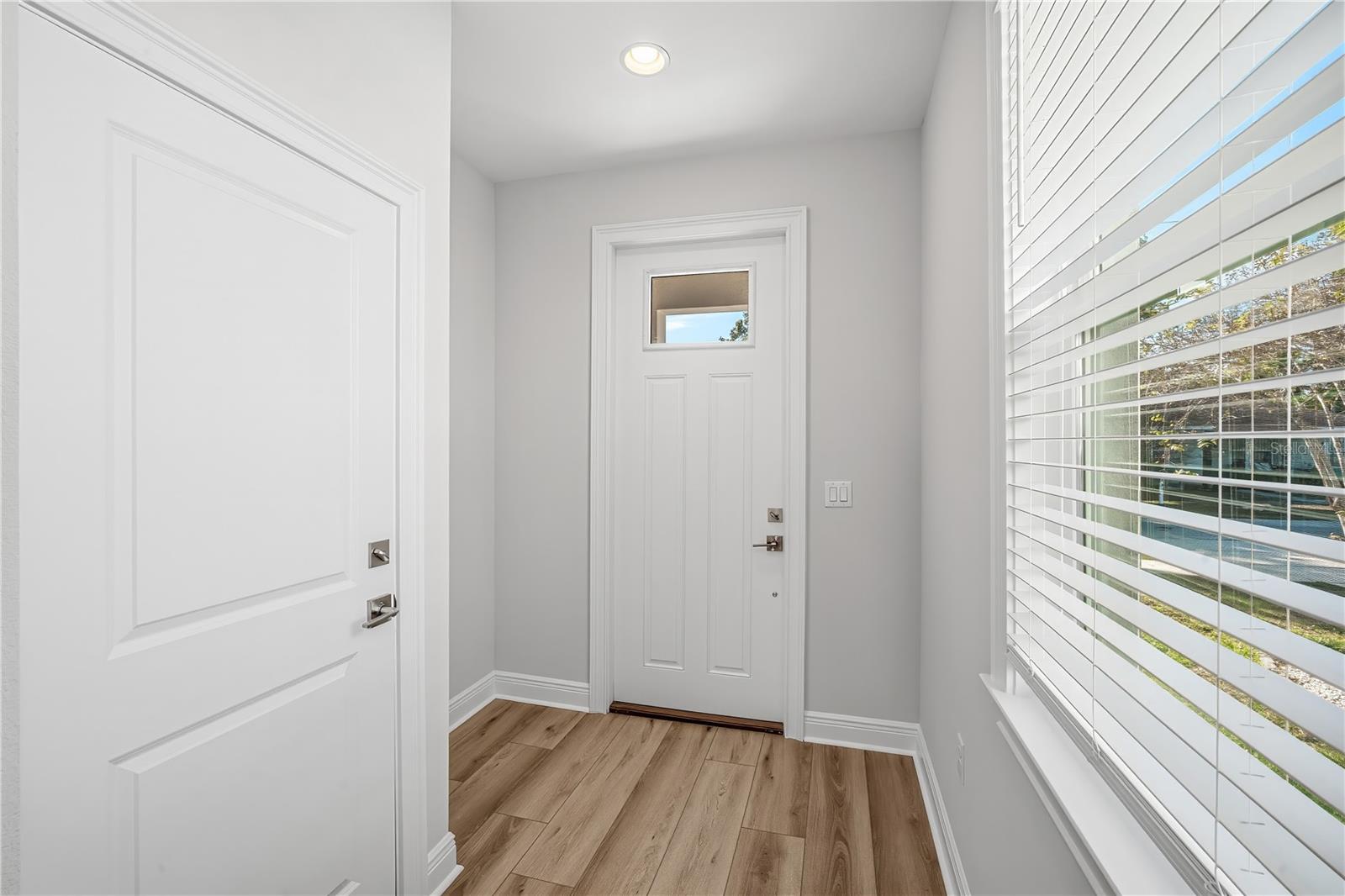 Image 3 of 22 For 2409 Fig Street 2