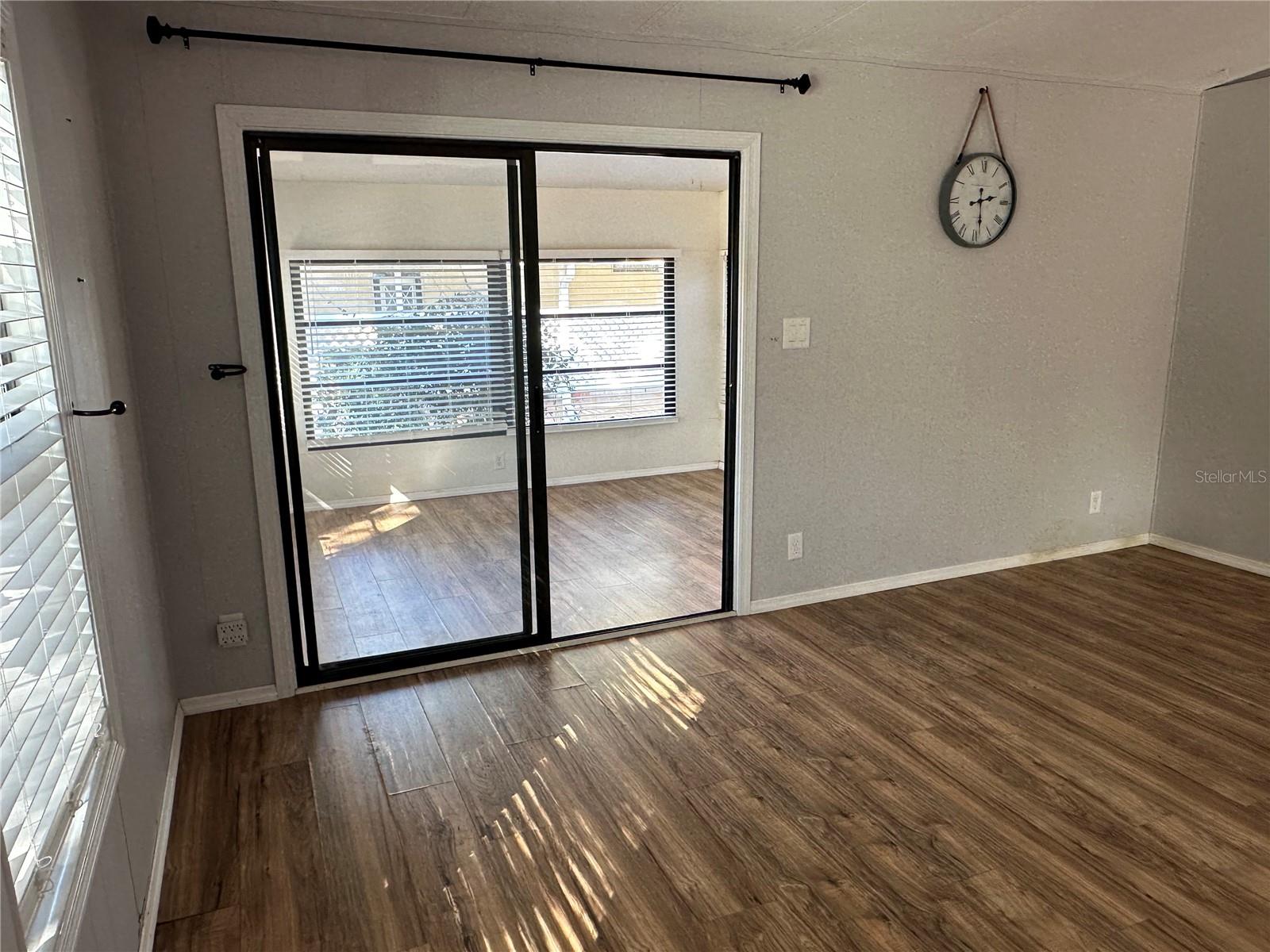 Image 10 of 25 For 2465 Putter Road 1368