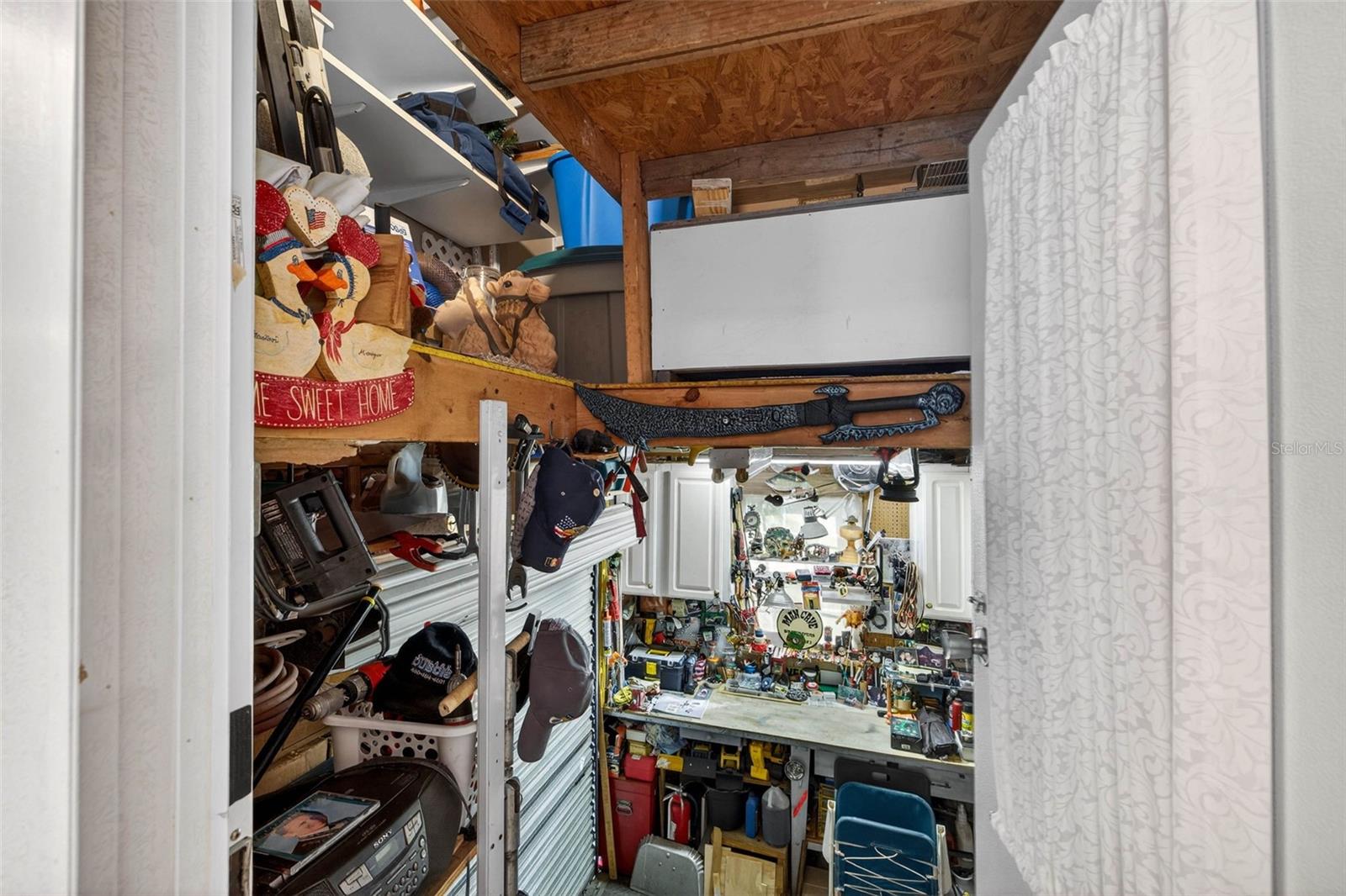 Image 26 of 37 For 35051 Condominium Boulevard